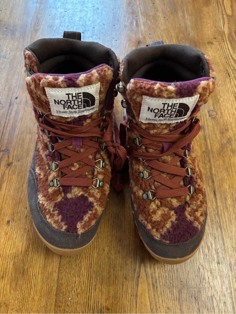 The North Face Back To Berkeley IV High Pile Brand New W/O Box - Picture 2 of 7